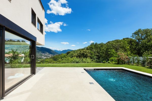 Cost of Poolside Concrete Repair in Bloomington