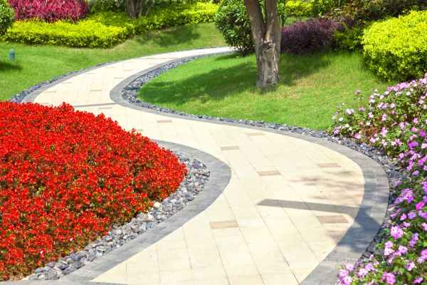 Cost of Garden Walkway Repair in Bloomington